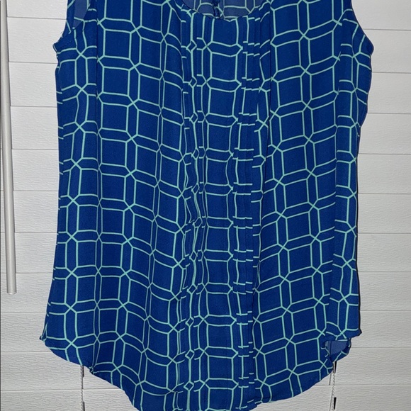 Candie's Blue and Teal Geometric Blouse - Picture 5 of 7